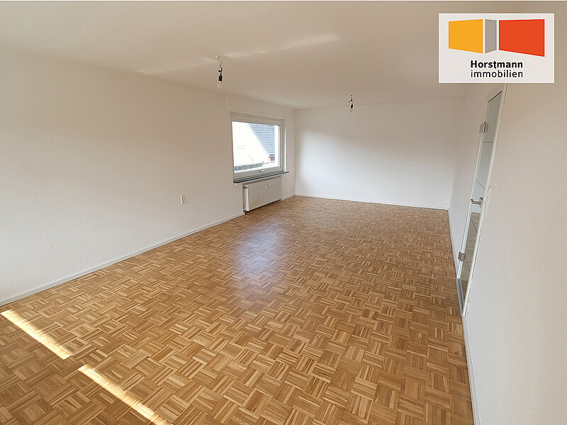 Erdgeschoßwohnung mit Terrasse - Foto 4